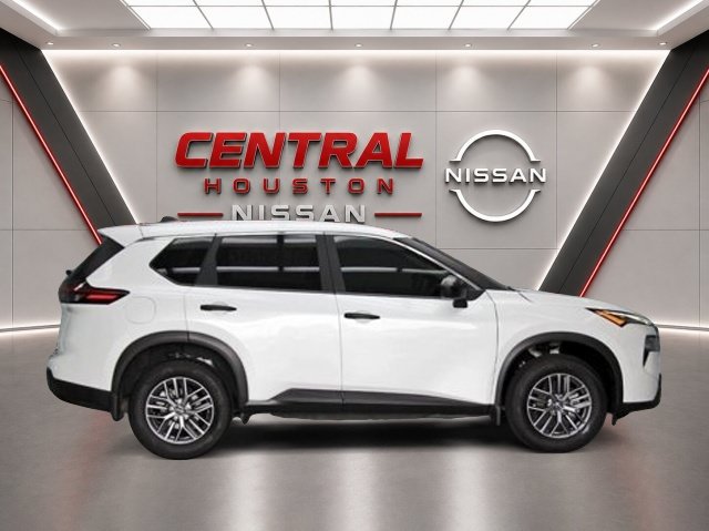 Used 2024 Nissan Rogue S AWD/4WD image 5