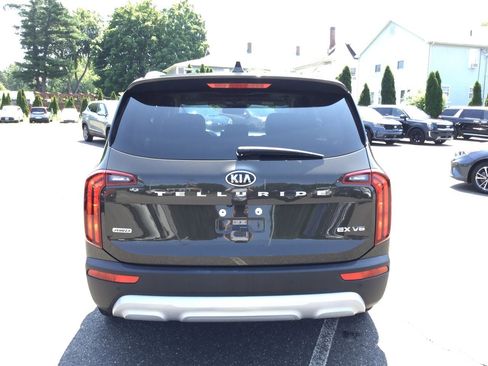 Used 2021 Kia Telluride EX image 7