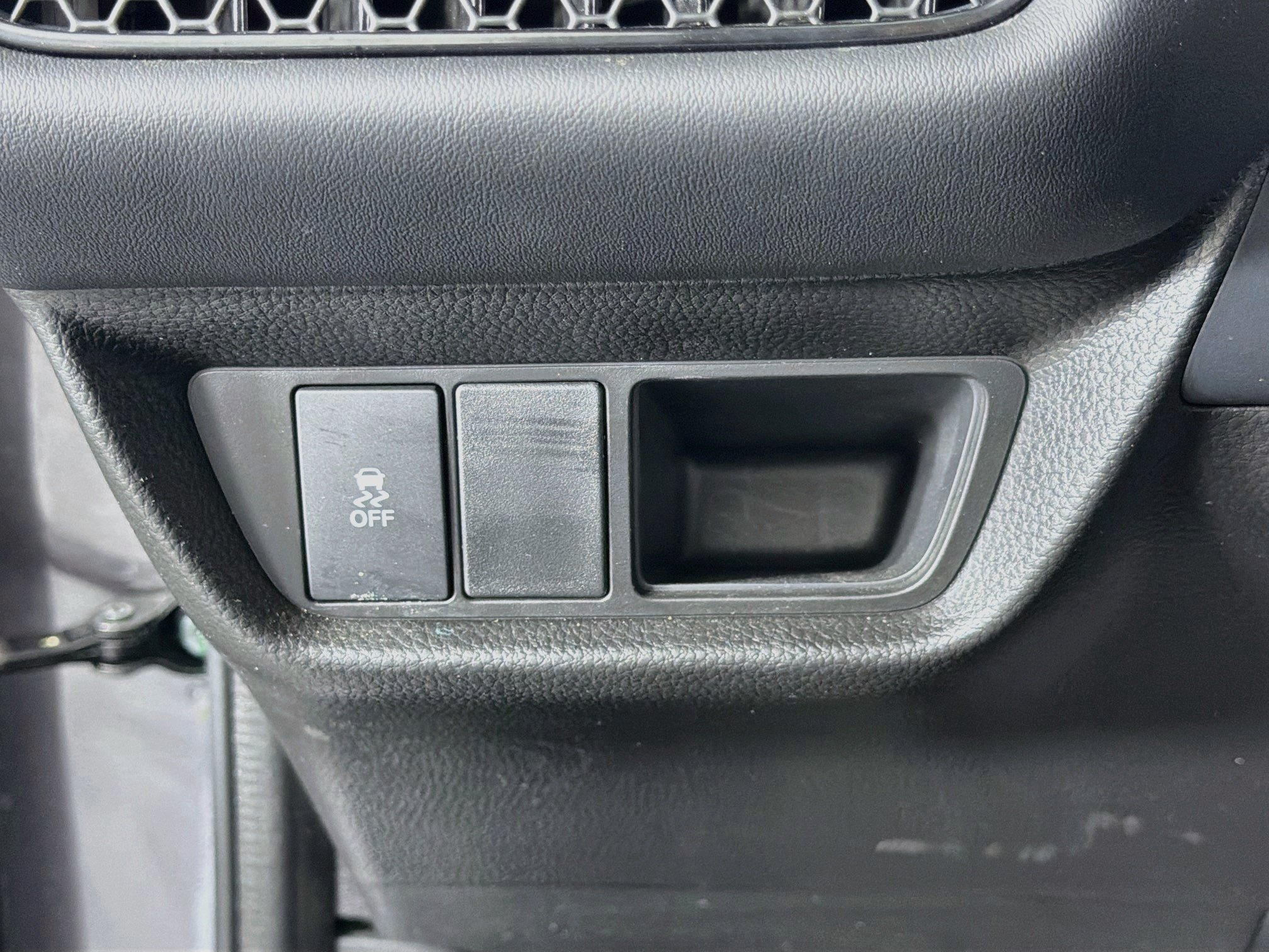 Used 2026 Honda HR-V LX image 16