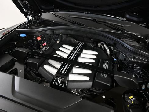 Used 2019 Rolls-Royce Cullinan image 30