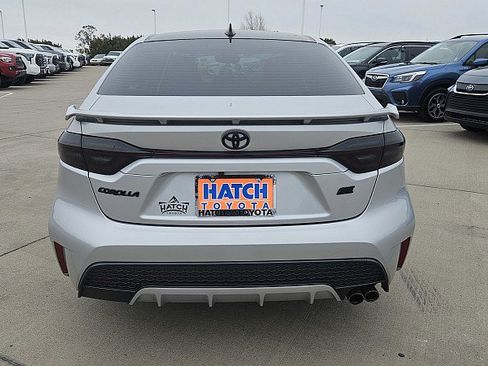Used 2022 Toyota Corolla SE image 6