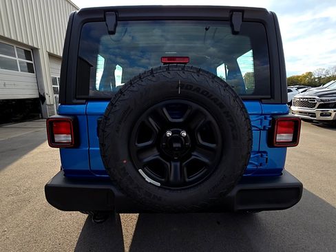 New 2026 Jeep Wrangler Unlimited Sport image 8