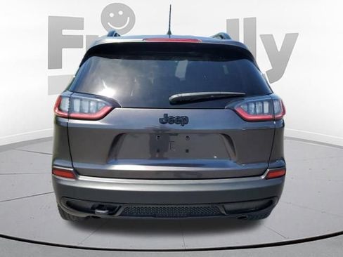 Used 2022 Jeep Cherokee Latitude w/ Sun & Sound Group AWD/4WD image 4