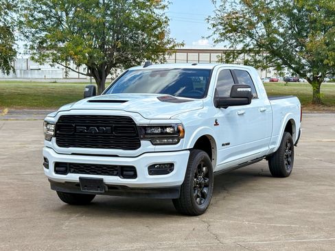 Used 2024 RAM 2500 Limited AWD/4WD image 5
