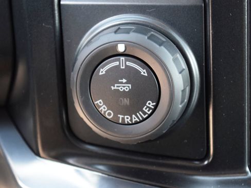 New 2026 Ford F350 King Ranch w/ FX4 Off-Road Package AWD/4WD image 12