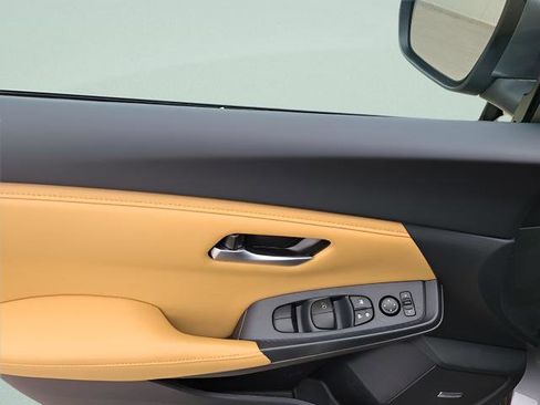 New 2025 Nissan Sentra SV w/ SV Premium Package image 7