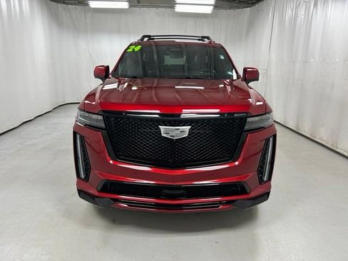 Used 2024 Cadillac Escalade V w/ LPO, ONYX Package AWD/4WD image 3
