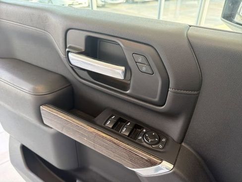 Used 2020 GMC Sierra 2500 SLE w/ SLE Convenience Package image 21