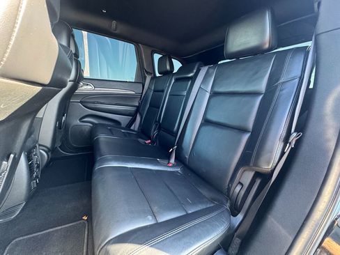 Used 2019 Jeep Grand Cherokee Limited image 32