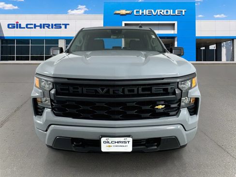 Used 2024 Chevrolet Silverado 1500 Custom RWD image 2