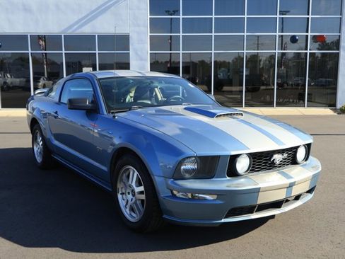 Used 2008 Ford Mustang GT Premium image 10