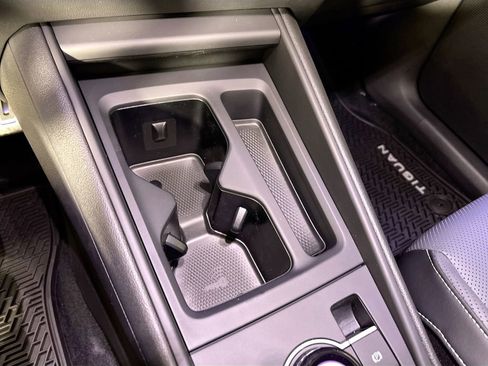 New 2026 Volkswagen Tiguan SE R-Line AWD/4WD image 15