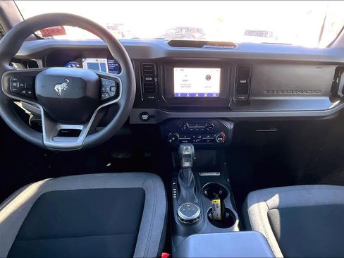 Used 2023 Ford Bronco Base image 16