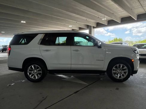 Used 2022 Chevrolet Tahoe Premier w/ Premium Package 2 RWD image 4