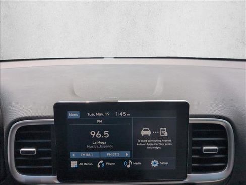 Certified 2025 Hyundai Venue SEL FWD image 12