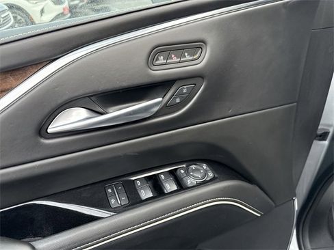 Certified 2023 Cadillac Escalade Premium Luxury Platinum image 24