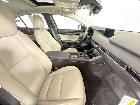 New 2026 MAZDA MAZDA3 2.5 S Sedan w/ Preferred Pkg FWD image 41