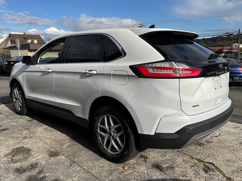Used 2022 Ford Edge SEL image 4