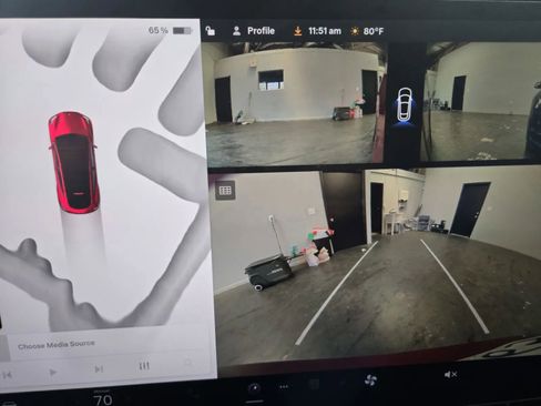 Used 2024 Tesla Model Y 2WD image 20