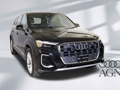Used 2025 Audi Q7 3.0T Premium Plus w/ Premium Plus Package image 11