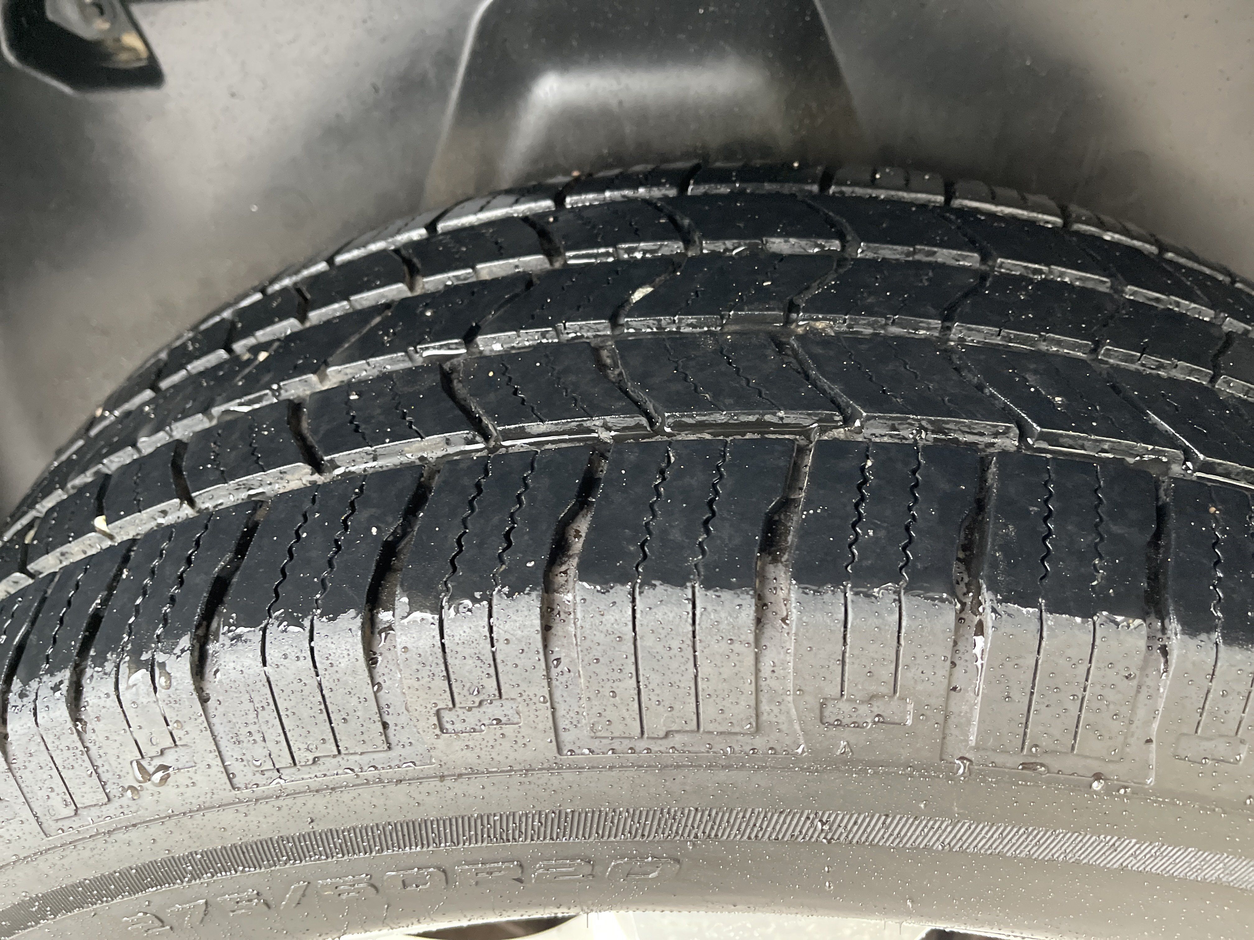 Used 2018 RAM 1500 Classic SLT AWD/4WD image 20