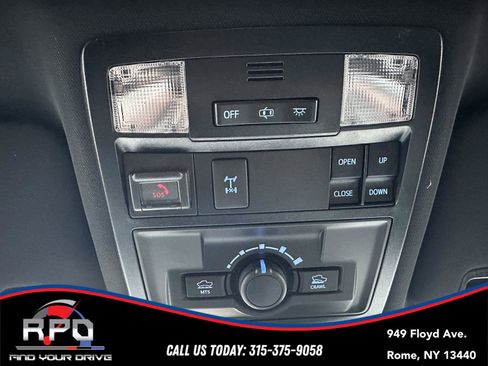 Used 2021 Toyota Tacoma TRD Off-Road w/ TRD Premium Off Road Package image 30