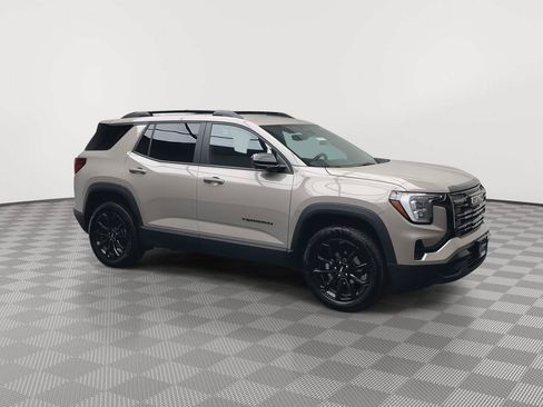Certified 2025 GMC Terrain Elevation w/ Technology Package II AWD/4WD image 39