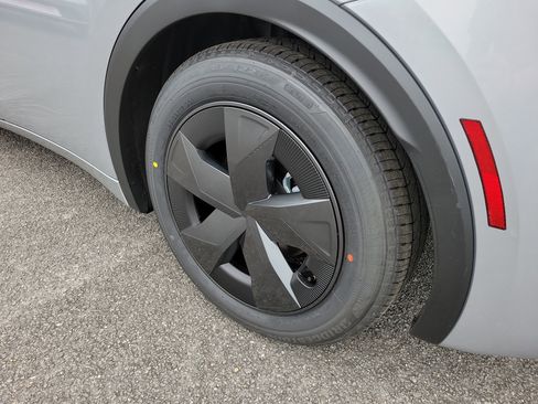 New 2026 Toyota Prius LE image 26