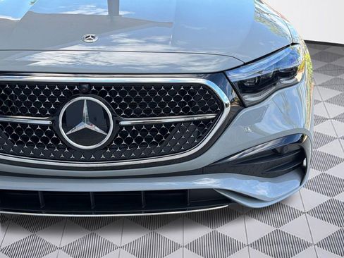 New 2026 Mercedes-Benz E 350 4MATIC Sedan image 11