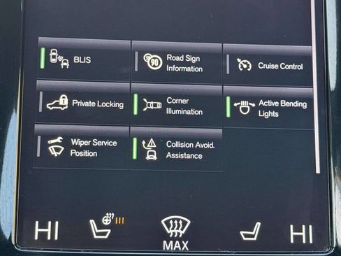 Used 2017 Volvo XC90 T6 Momentum w/ Vision Package image 49