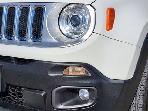 Used 2018 Jeep Renegade Limited w/ Advanced Technology Group image 5