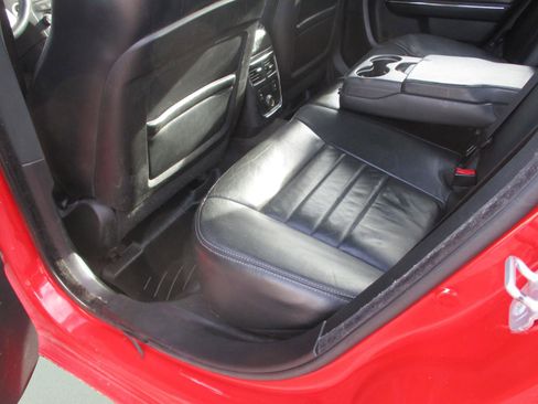 Used 2014 Dodge Charger R/T image 29