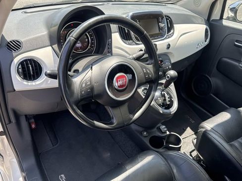 Used 2018 FIAT 500 Lounge FWD image 7