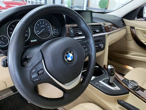 Used 2014 BMW 328i xDrive Sedan AWD/4WD image 9