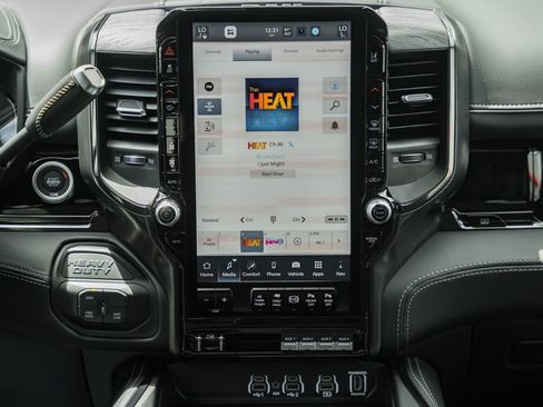 New 2026 RAM 2500 Limited image 24