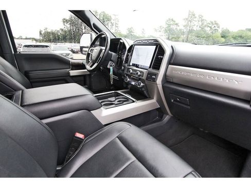 Certified 2022 Ford F350 Lariat w/ Chrome Package AWD/4WD image 30