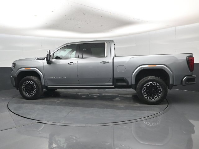 Used 2025 GMC Sierra 3500 Denali Ultimate AWD/4WD image 39