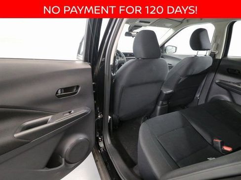 New 2025 Nissan Kicks Play S image 22