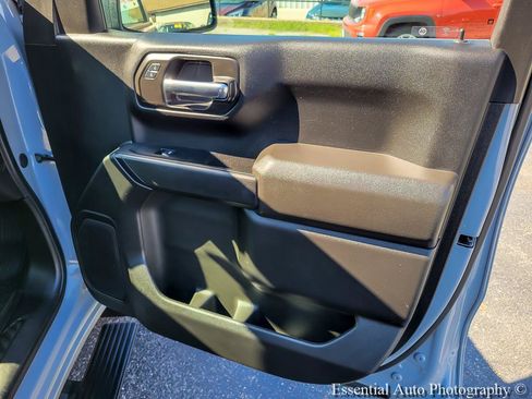 Used 2024 Chevrolet Silverado 1500 Custom AWD/4WD image 28