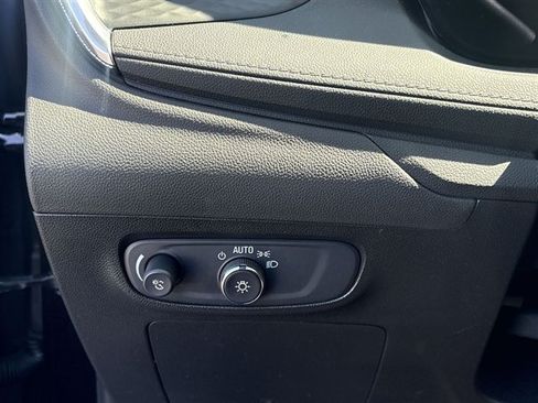 Certified 2024 Buick Encore GX Avenir w/ Avenir Convenience Package FWD image 17