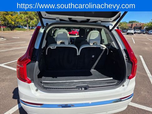 Used 2025 Volvo XC90 T8 Ultra w/ Protection Package image 34