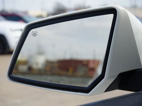 Used 2010 GMC Acadia SLT image 22