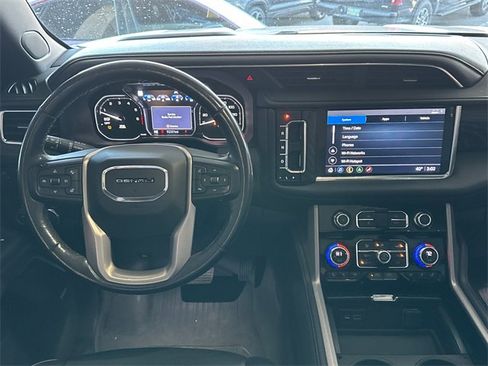 Used 2021 GMC Yukon XL Denali w/ Denali Premium Package image 26