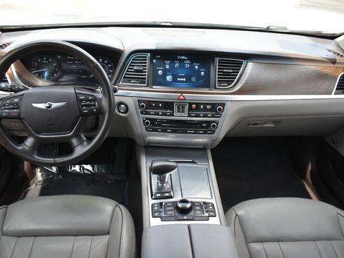 Used 2018 Genesis G80 3.8 w/ Option Group 03 RWD image 17