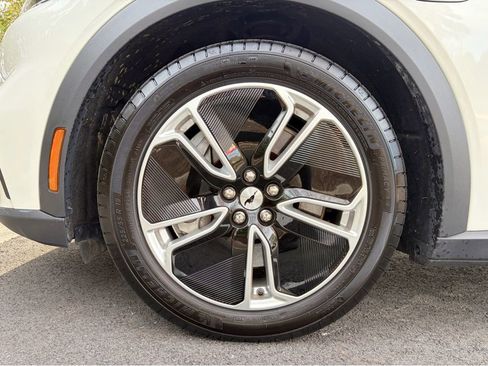 Used 2022 Ford Mustang Mach-E Select image 39