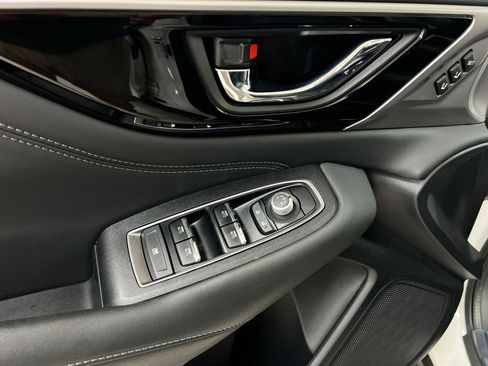 Used 2021 Subaru Outback Limited XT image 19