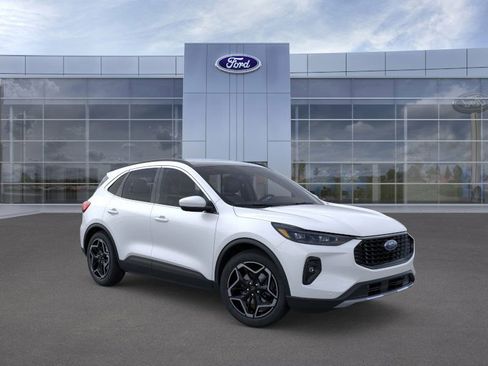 New 2026 Ford Escape Platinum w/ Premium Technology Package image 7