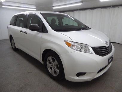 Used 2016 Toyota Sienna L
