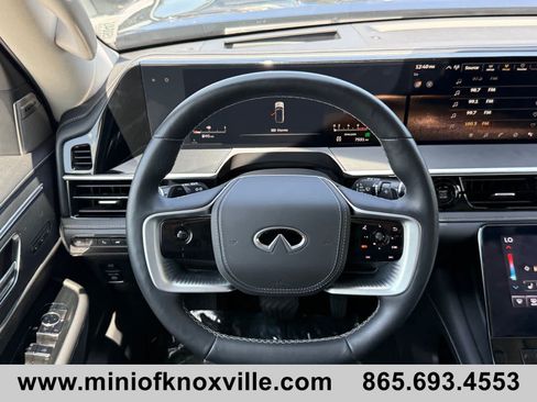 Used 2025 INFINITI QX80 Sensory AWD/4WD image 23