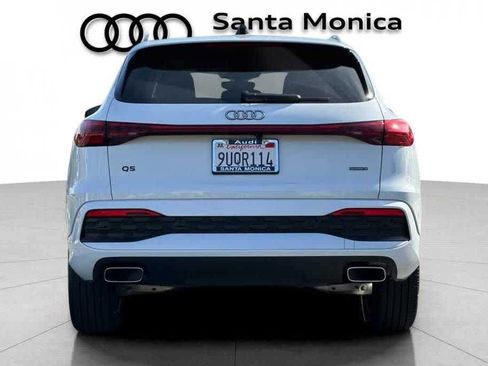 Used 2025 Audi Q5 Premium w/ Convenience Package AWD/4WD image 7